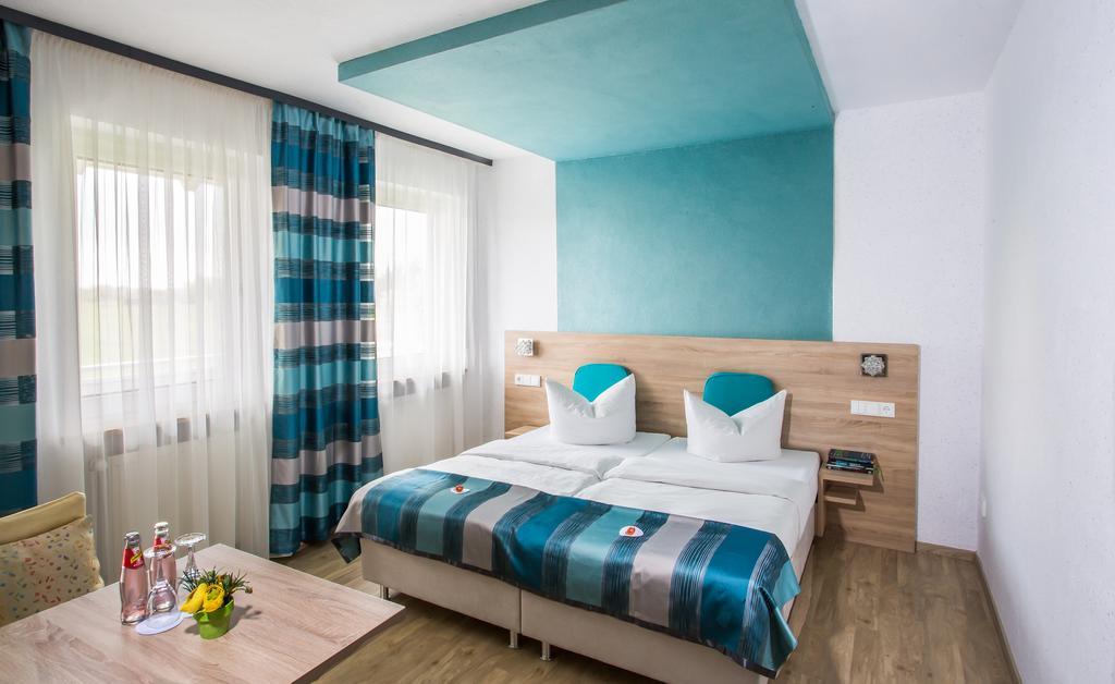 Landgasthof Buettel Geisfeld  Екстер'єр фото